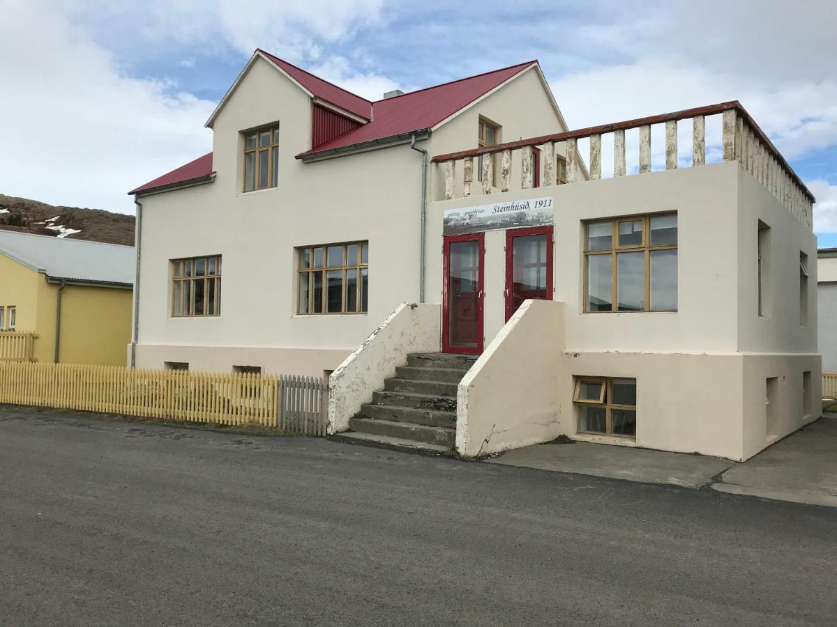 Steinhusith Hotel Holmavik Bagian luar foto