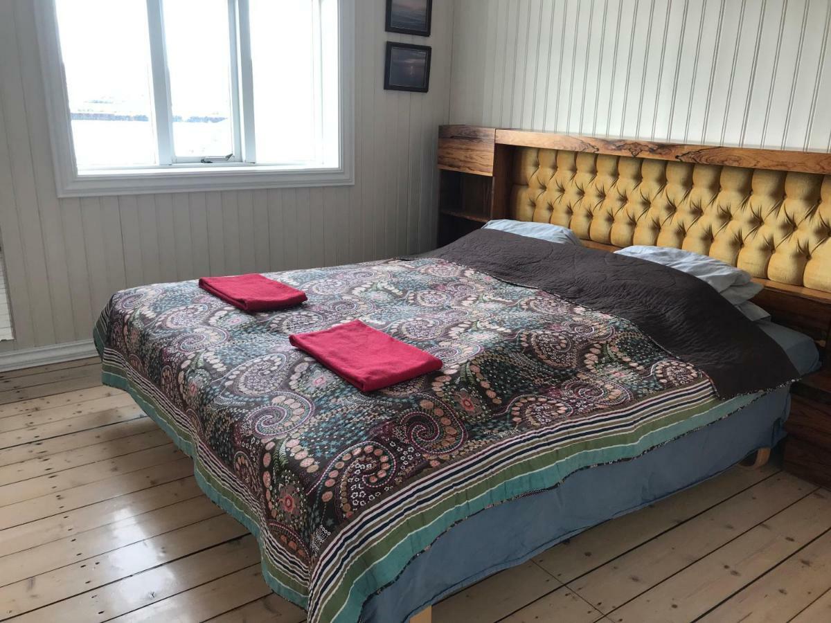 Steinhusith Hotel Holmavik Bagian luar foto